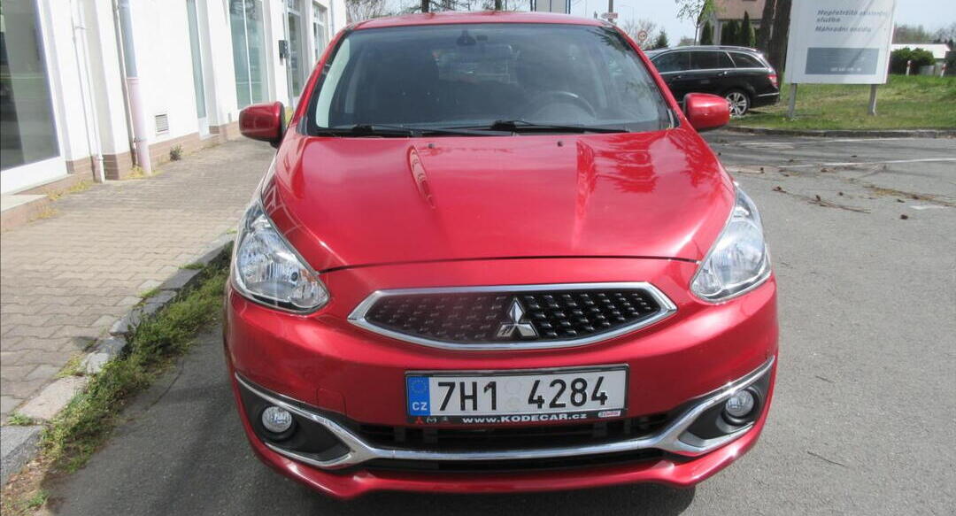 Mitsubishi Space 1,2 INVITE MIVEC CVT