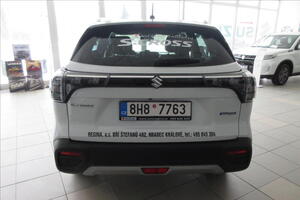 Suzuki S-Cross 1,4 ELEGANCE 4x4 AT - 3