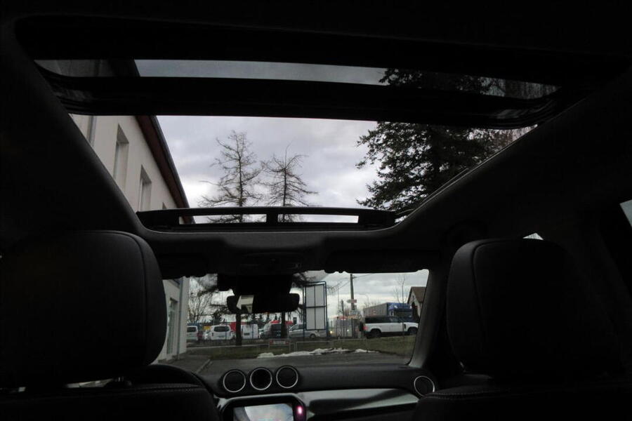 Suzuki Vitara 1,4 Elegance AT Panorama - 9